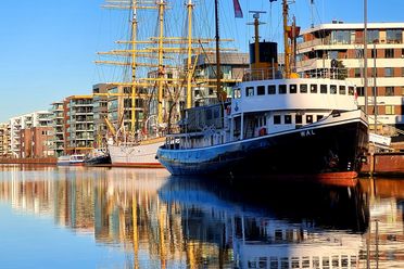 Dampf-Eisbrecher Wal im Neuen Hafen Bremerhaven
