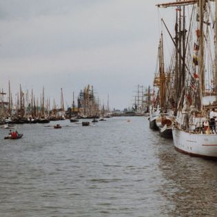 Sail 1986 - Schiffe im Hafen