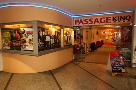 Eingang Passage Kino
