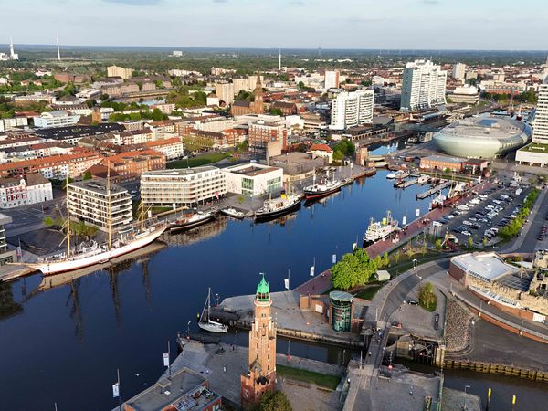 Foto zum Download Luftaufnahme Bremerhaven