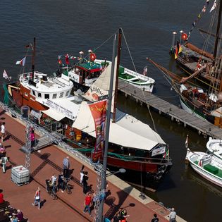 Luftaufnahme auf den Kutter Klibfisch