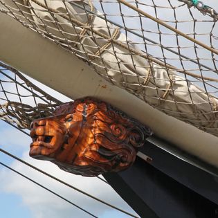 Die Galionsfigur der Guden Leeuw