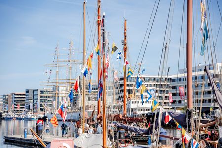 Die Schiffe der Schiffergilde während den Maritmen Tagen in Bremehaven