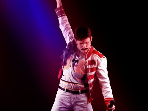 Frontman der Band MerQury