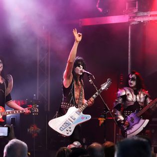 Coverband Kiss auf der Bühne