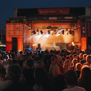 Containerbühne