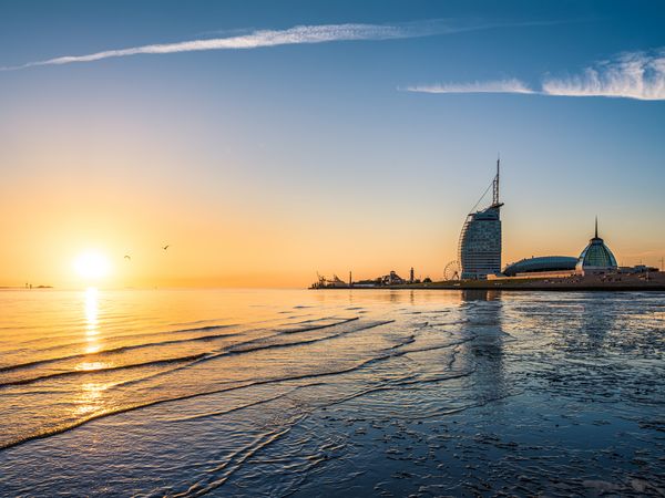Der Sonnenuntergang in Bremerhaven