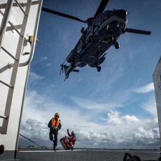 Das Winschmanöver auf der "Potsdam"