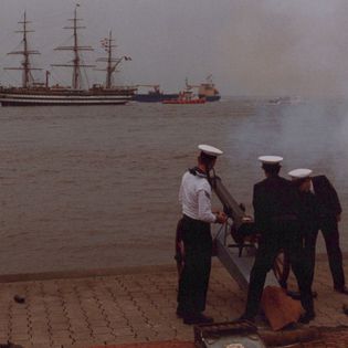 Sail 2000